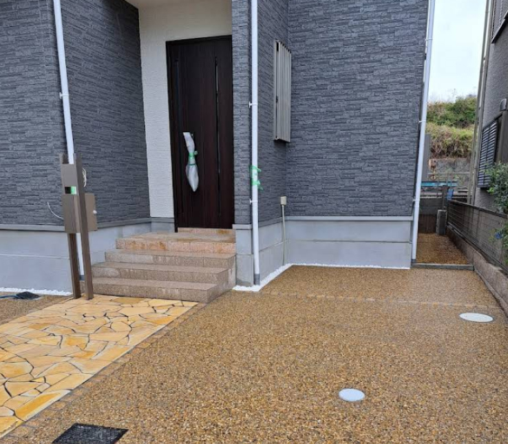 玉砂利洗い出し施工